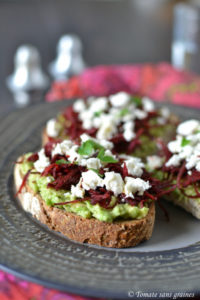 Tartines avocat & betterave