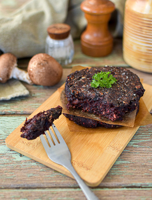 Steaks végétaux champi-betterave