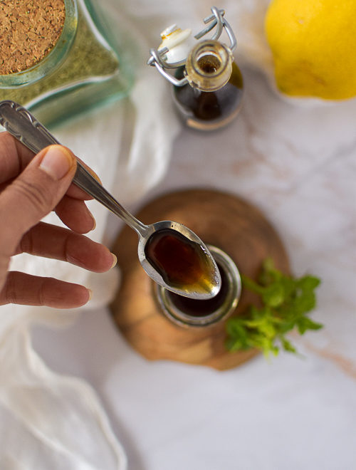 Sirop aux plantes maison