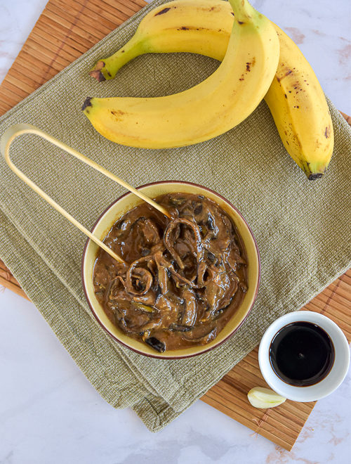 Effiloché de peaux de banane à l&rsquo;asiatique